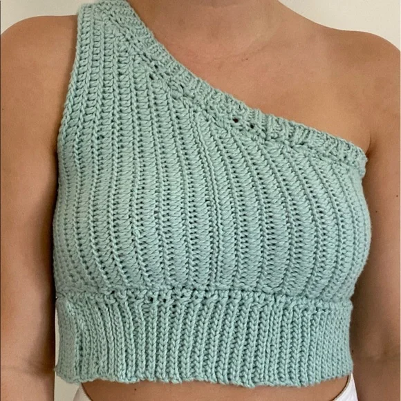 Handmade Crop Top - Picture 5 of 7